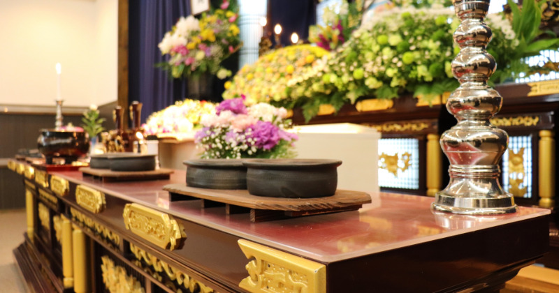 臨済宗の葬儀は禅宗ならではの構成になっている